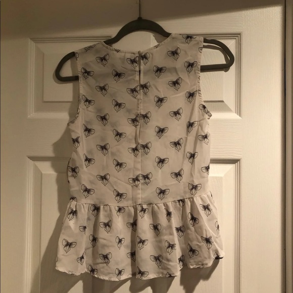 H&M Divided Bow Top - Picture 2 of 4